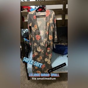 Very hard to find LuLaRoe Sarah- Small. NWT